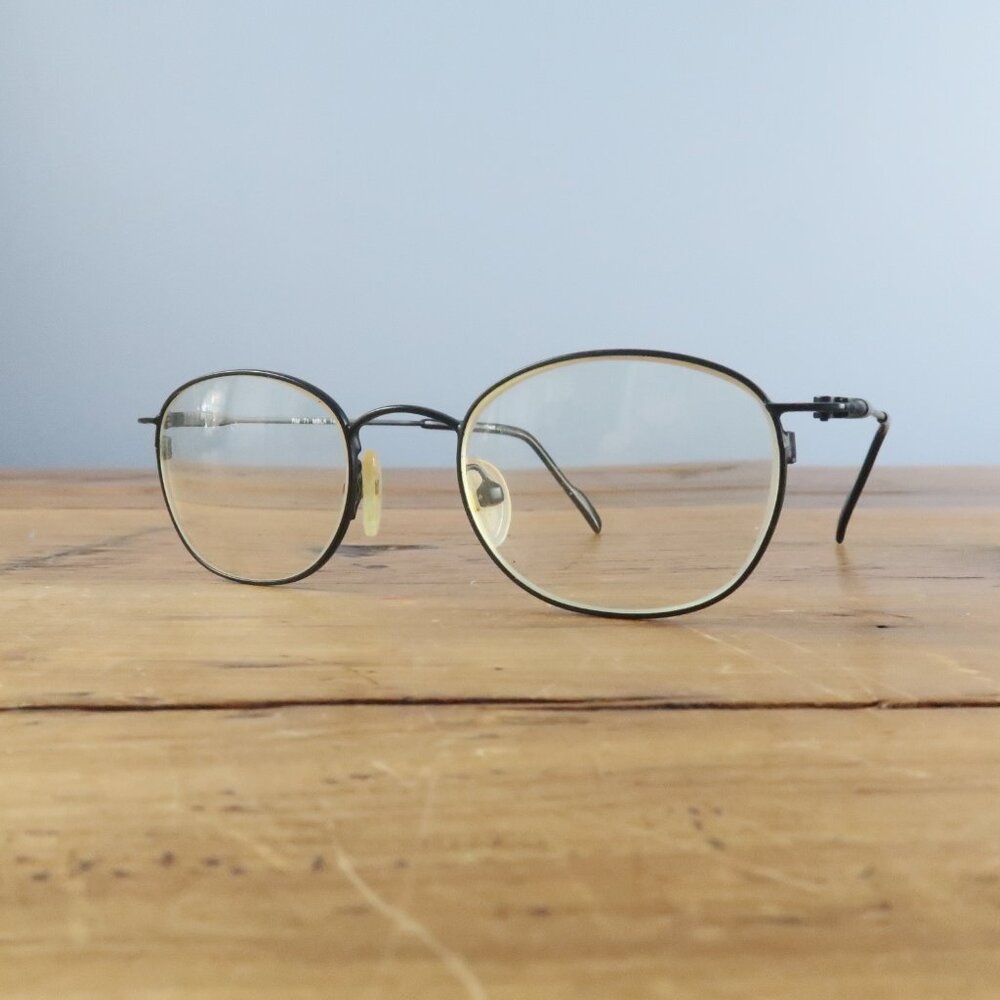 MEN'S BLACK FRAME PRESCRIPTION GLASSES WITH CASE